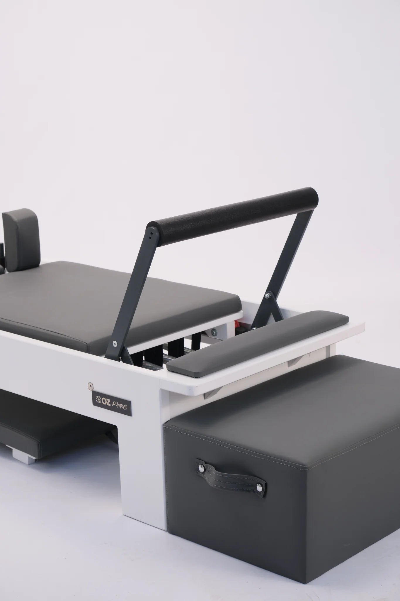 Oz Pilates Masif Ahşap Reformer Stüdyo Görünümü